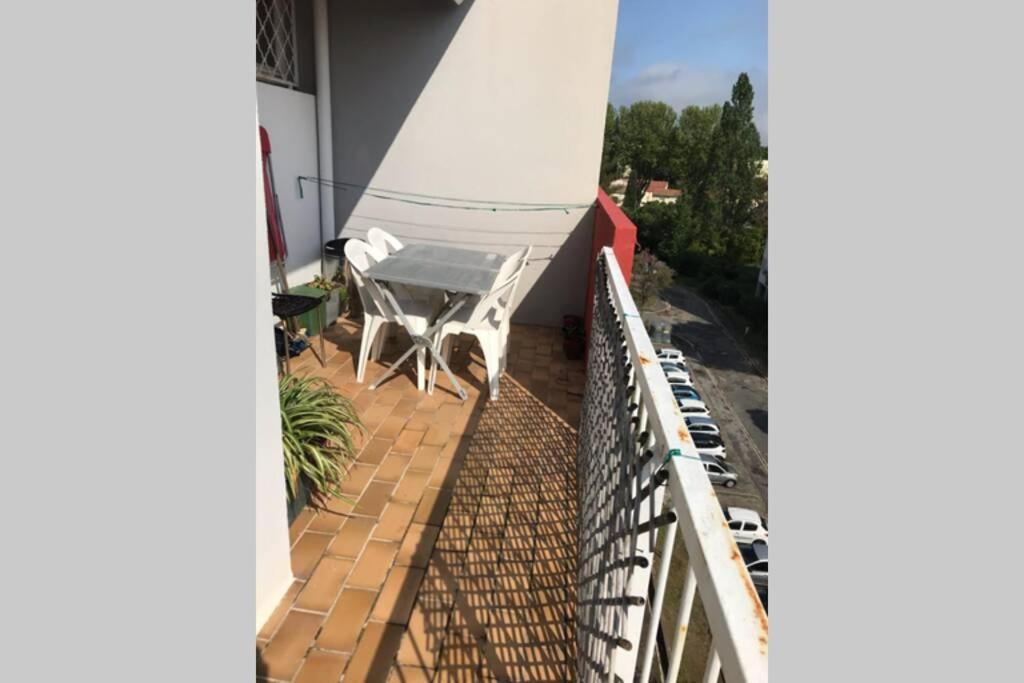 Bel Appartement Avec Vue Et Parking Prive Безие Екстериор снимка