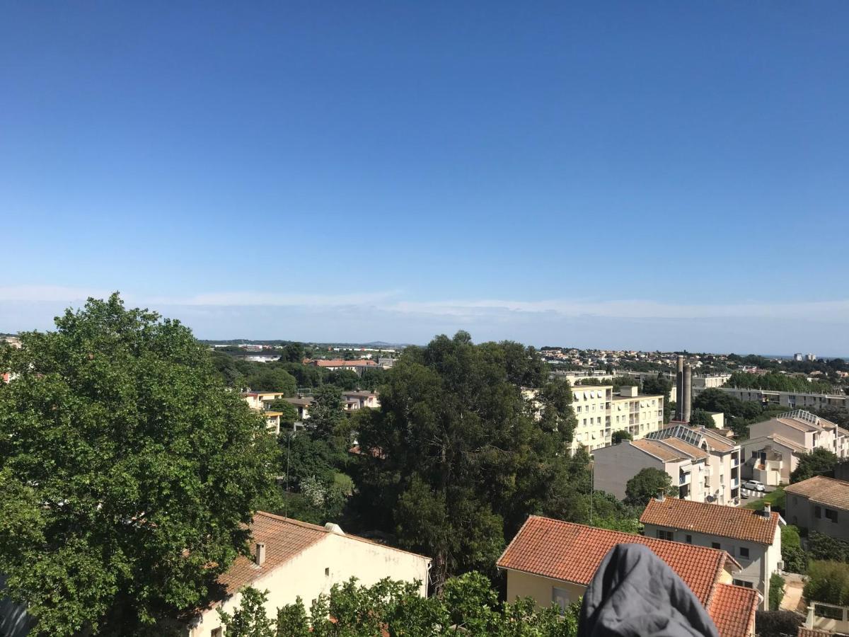 Bel Appartement Avec Vue Et Parking Prive Безие Екстериор снимка